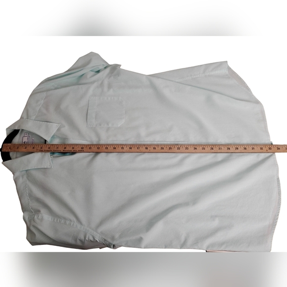 Men's Southern Tide Dress Shirt. Light gr/wt plaid. XL - Picture 7 of 10